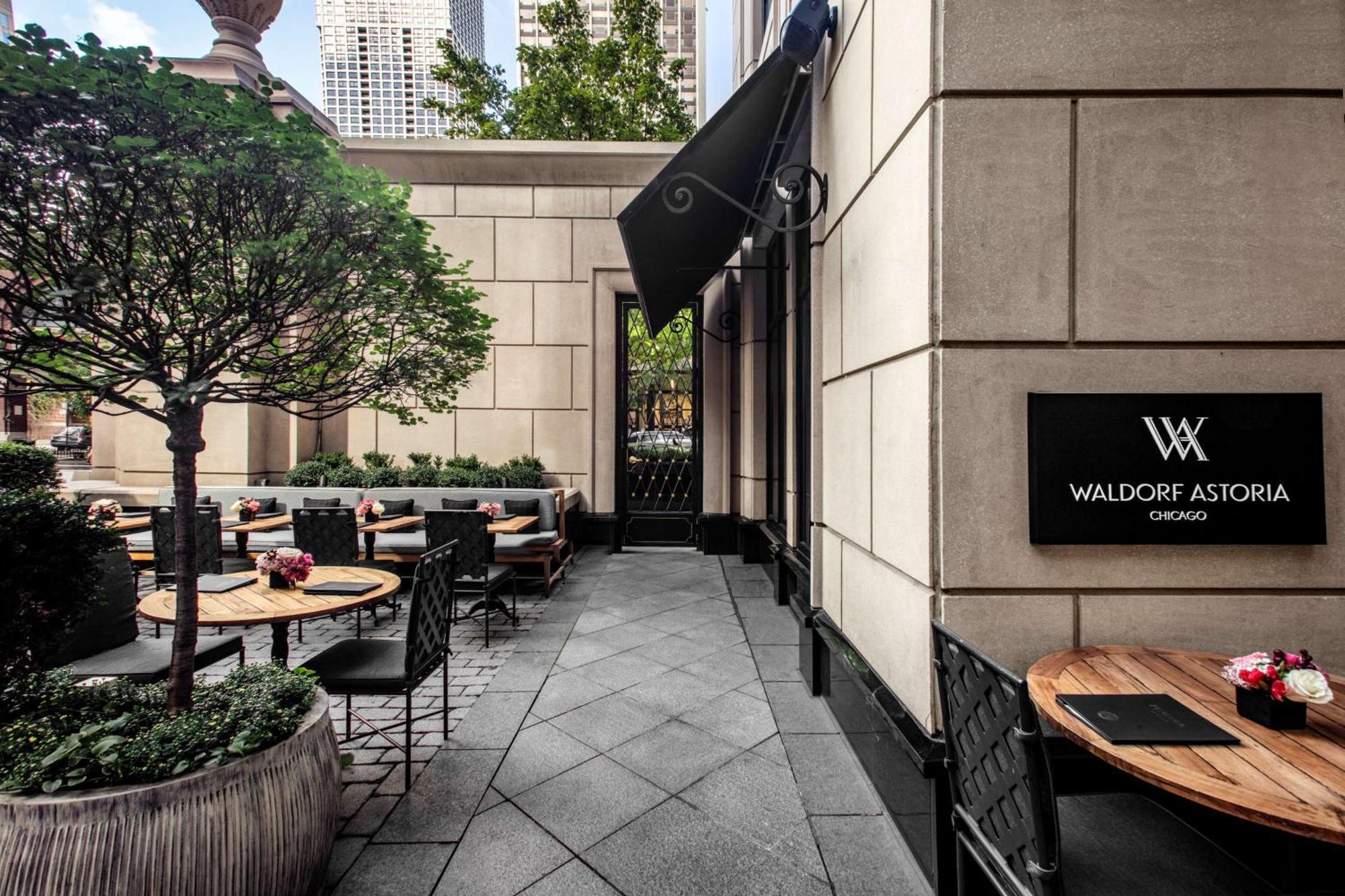 Waldorf Astoria Chicago Hotel Buitenkant foto